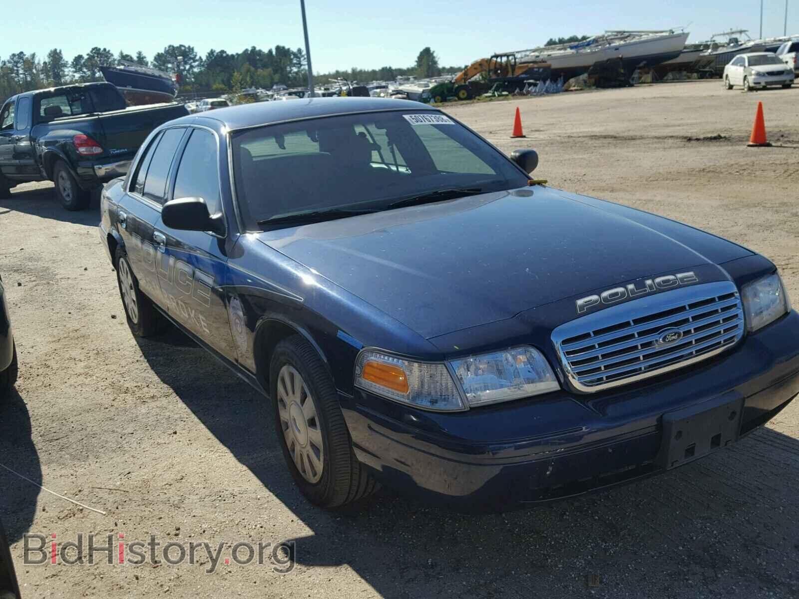 Photo 2FAHP71V79X111747 - FORD CROWN VIC 2009