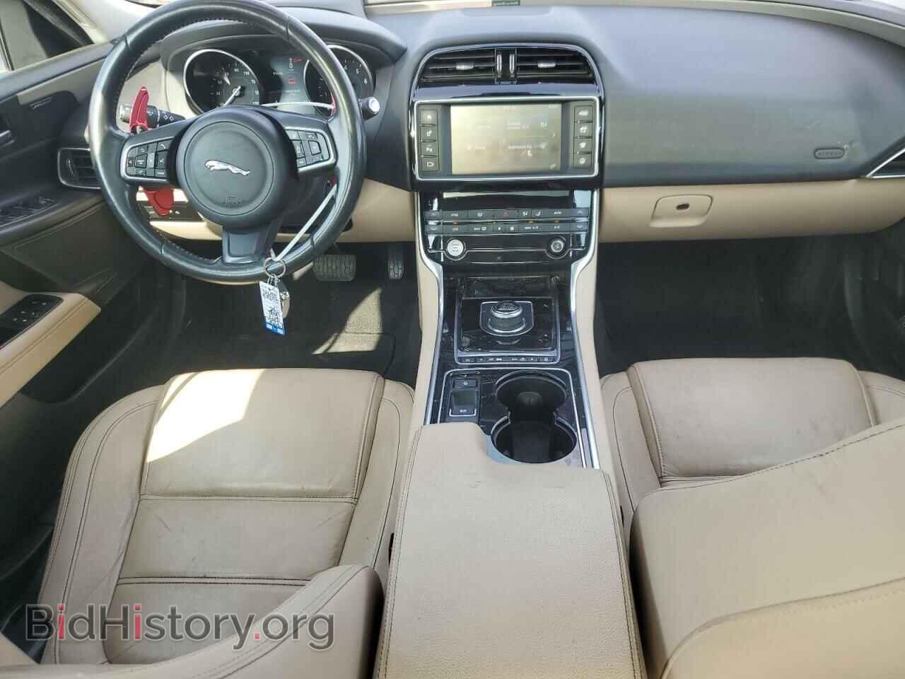 2017 JAGUAR XE - VIN: SAJAE4BG7HA969616 - Фото 8