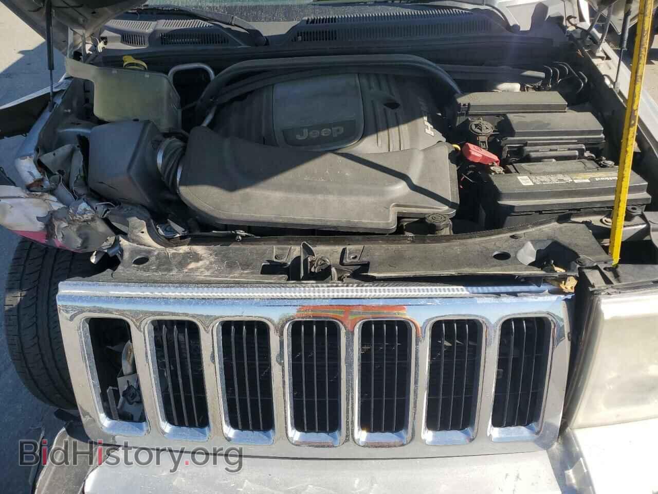 2007 JEEP COMMANDER - VIN: 1J8HH58247C659716 - Photo 12