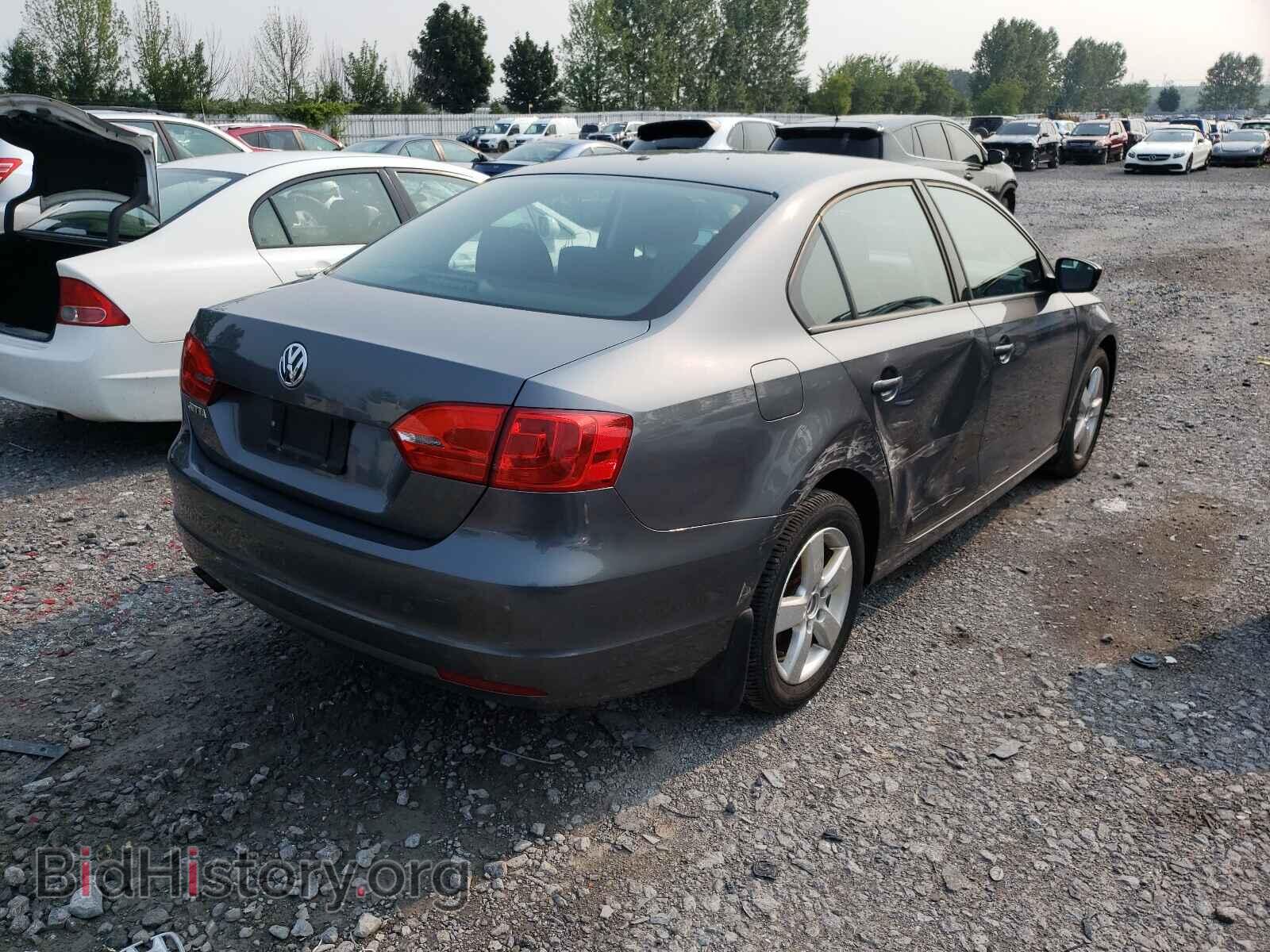 2011 VOLKSWAGEN JETTA - VIN: 3VW2K7AJXBM383347 - Фото 4