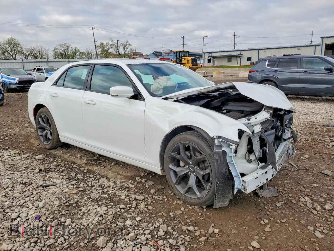 2023 CHRYSLER 300 - VIN: 2C3CCABG2PH524314 - Photo 4