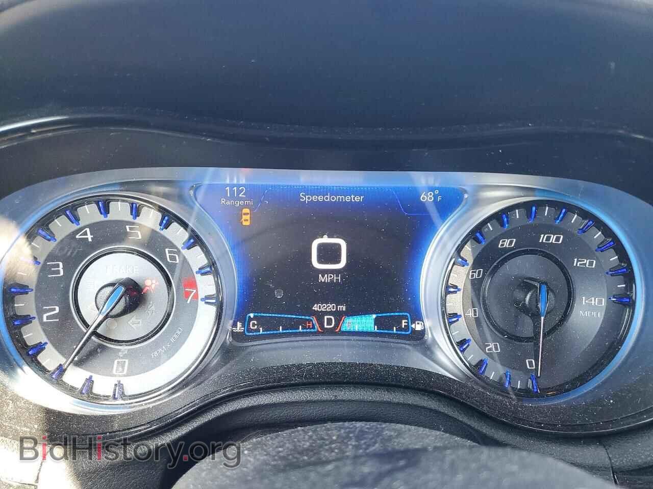 2023 CHRYSLER 300 - VIN: 2C3CCABG2PH524314 - Photo 9