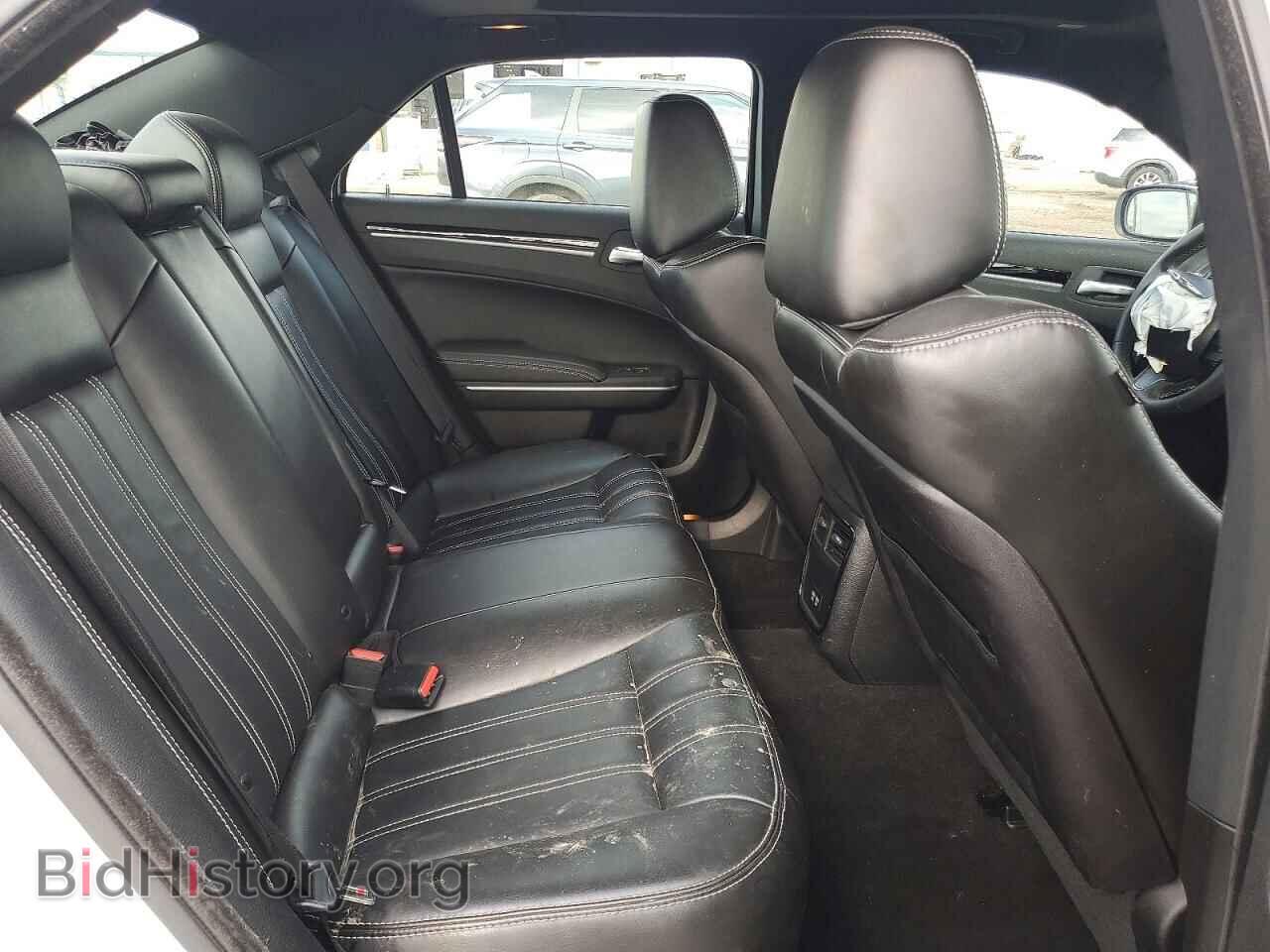 2023 CHRYSLER 300 - VIN: 2C3CCABG2PH524314 - Photo 10