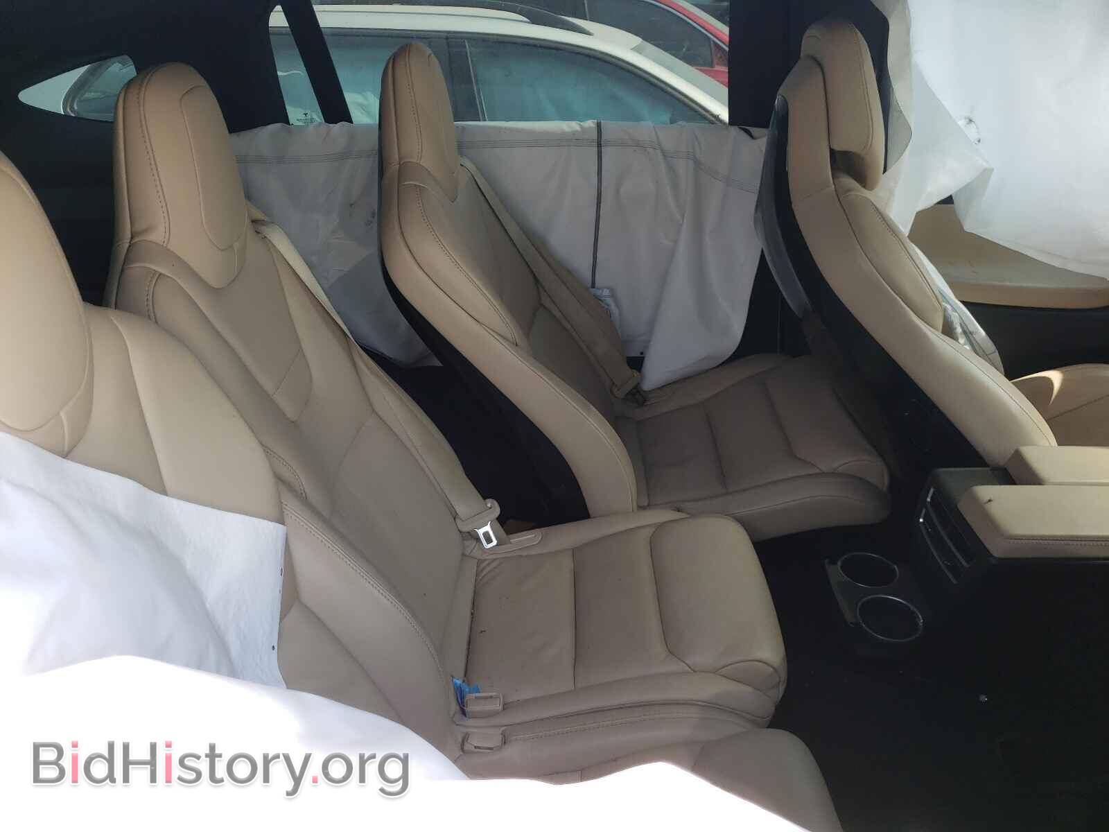 2016 TESLA MODEL X - VIN: 5YJXCAE24GF004957 - Photo 6