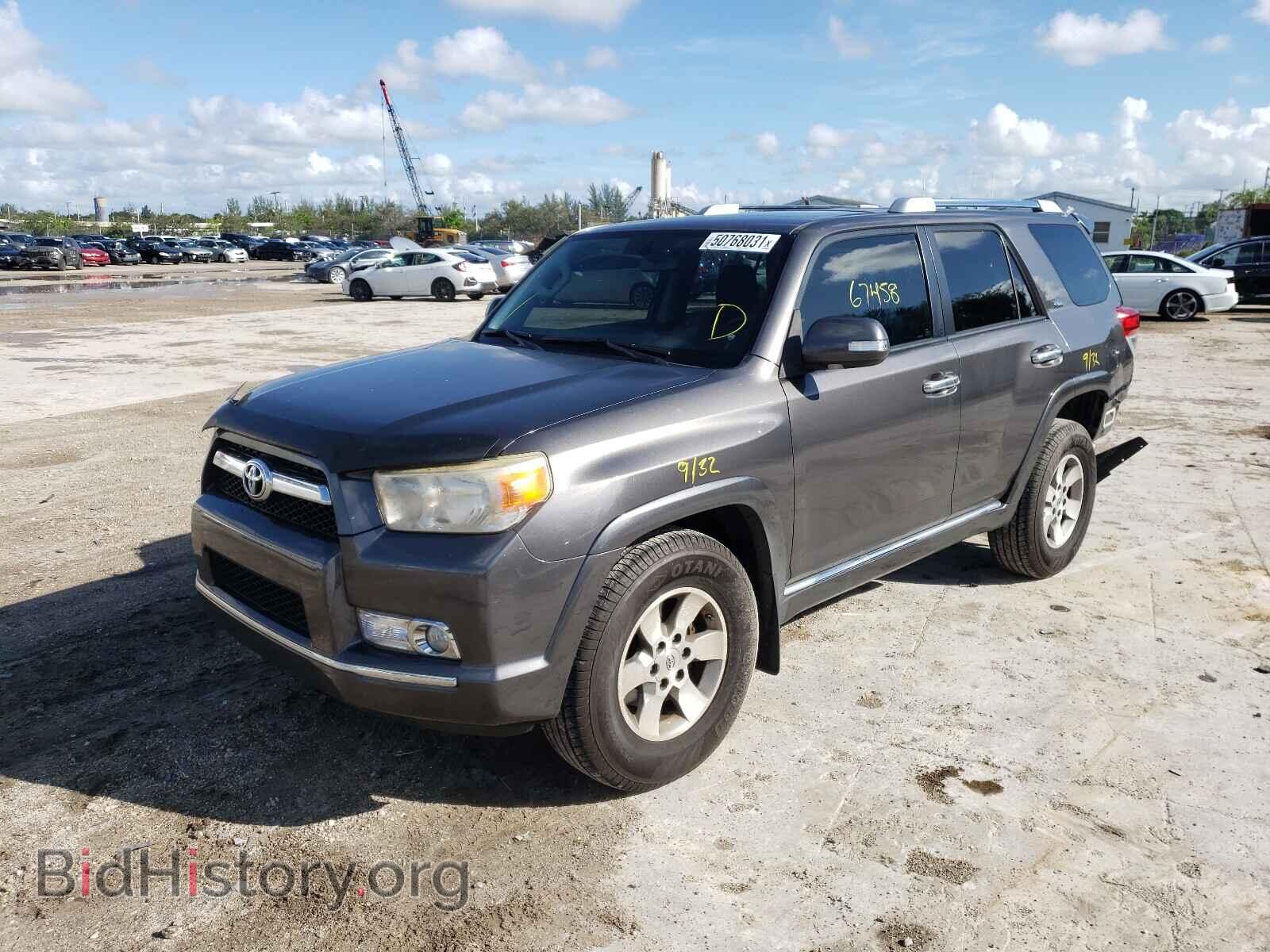 2013 TOYOTA 4RUNNER - VIN: JTEZU5JR5D5055764 - Фото 2