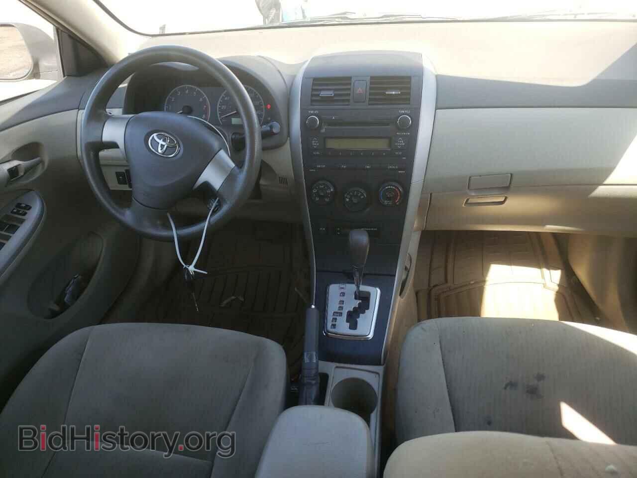 2010 TOYOTA COROLLA - VIN: 2T1BU4EE2AC342145 - Фото 8