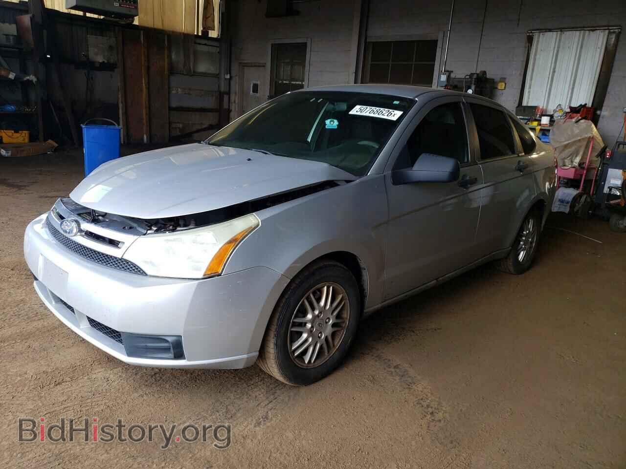 Photo 1FAHP3FN5AW260191 - FORD FOCUS 2010
