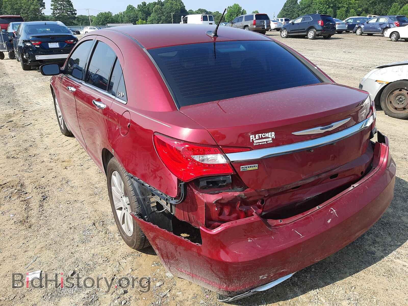 2013 CHRYSLER 200 - VIN: 1C3CCBCG1DN560082 - Фото 3