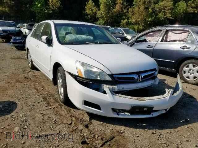 Photo 1HGCM56377A176713 - HONDA ACCORD SE 2007