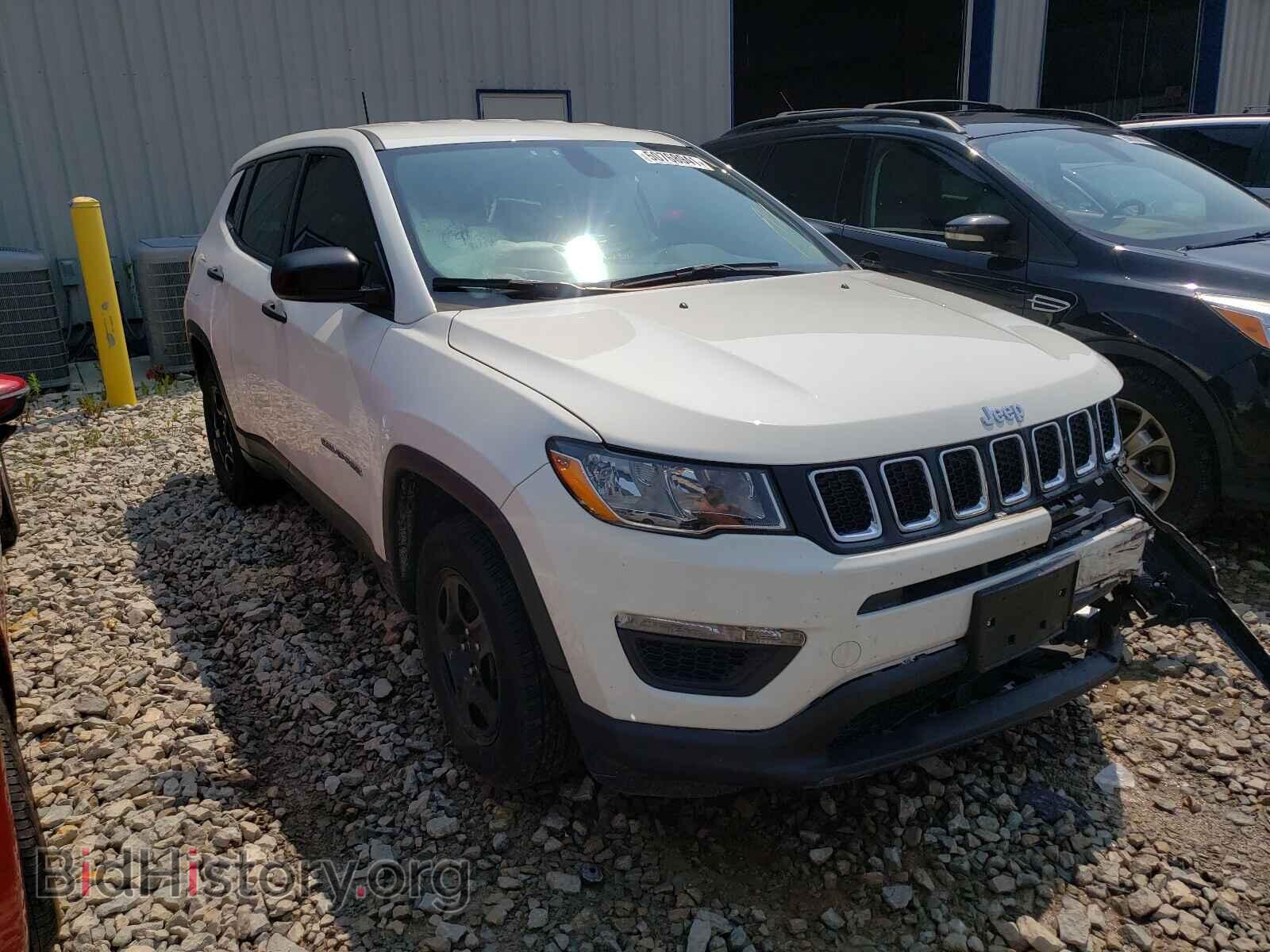 Фотография 3C4NJCAB1JT408757 - JEEP COMPASS 2018