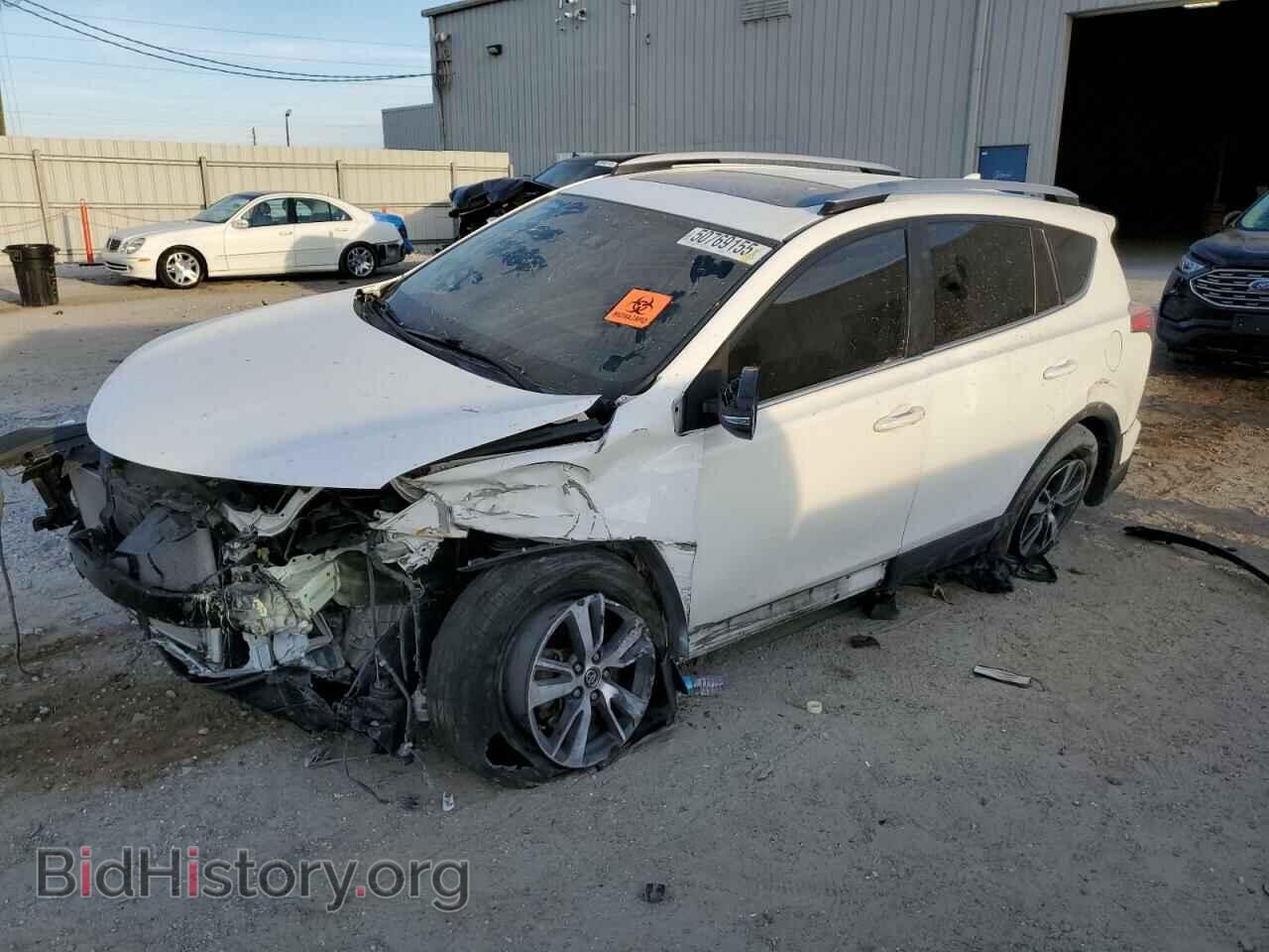 Photo 2T3WFREV9JW445285 - TOYOTA RAV4 2018