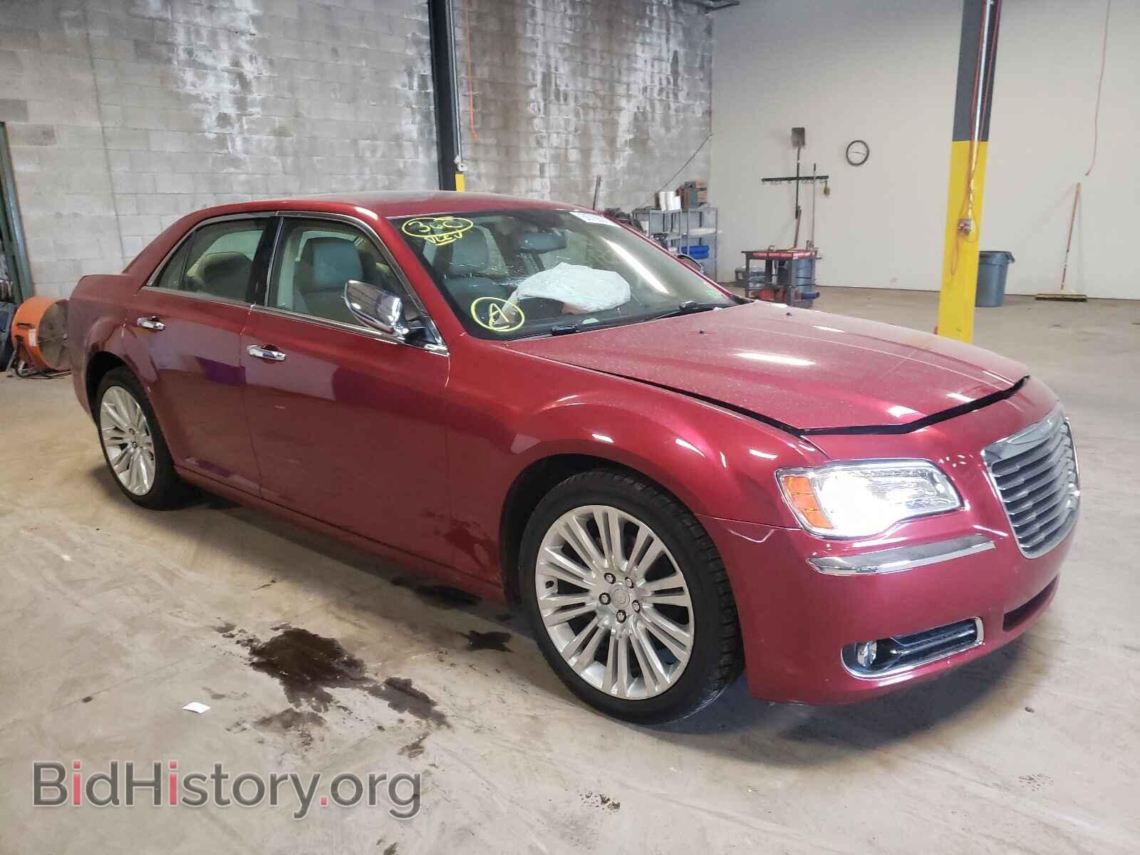 Фотография 2C3CCAEG8EH145245 - CHRYSLER 300 2014