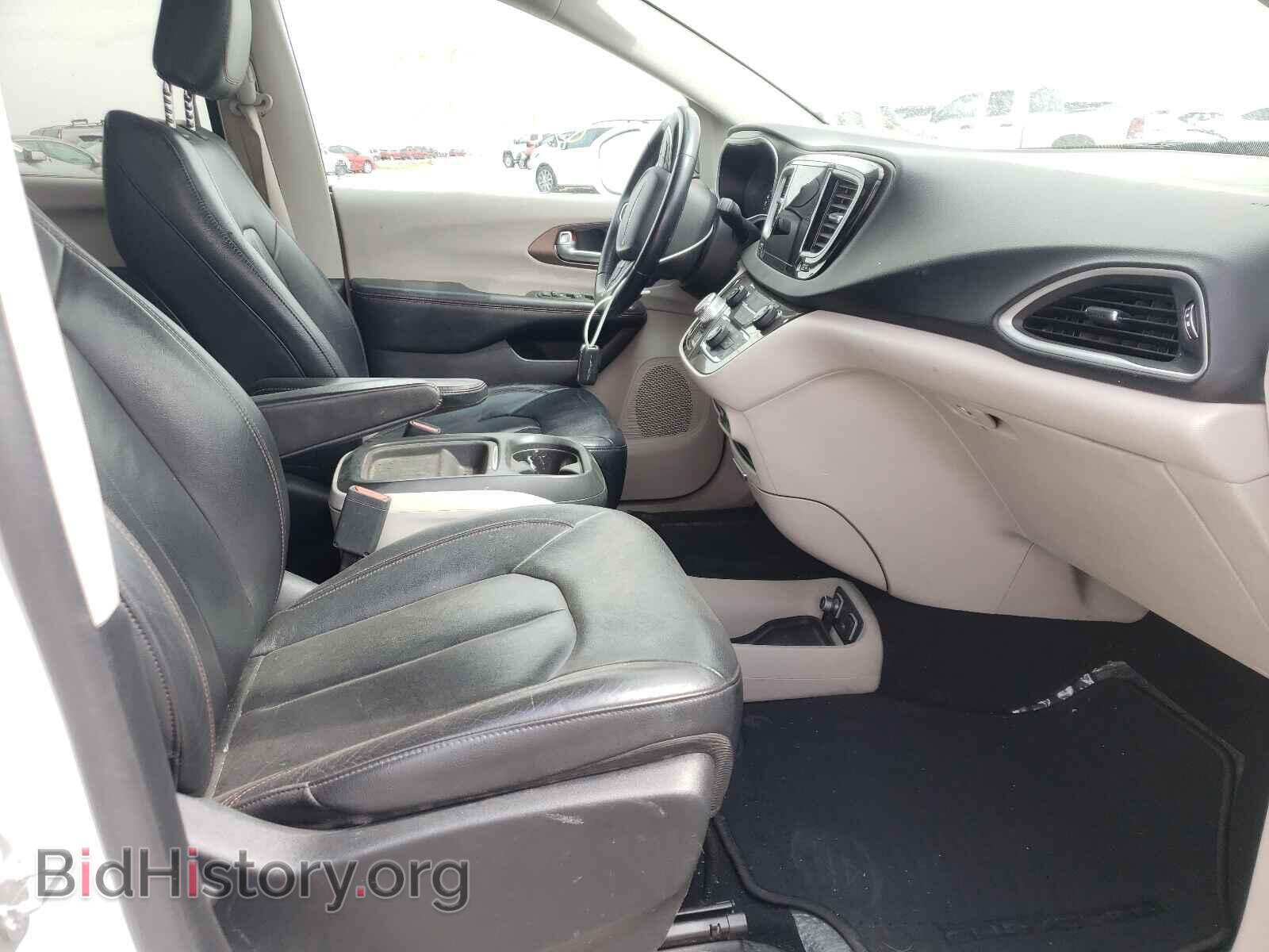 2017 CHRYSLER PACIFICA - VIN: 2C4RC1BG9HR708215 - Photo 5