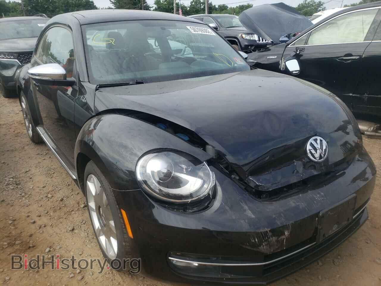 Photo 3VWVA7AT3DM652843 - VOLKSWAGEN BEETLE 2013