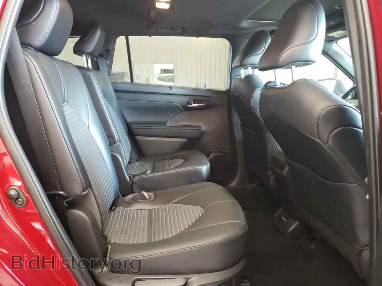 2021 TOYOTA HIGHLANDER - VIN: 5TDLZRBH6MS108295 - Фото 11