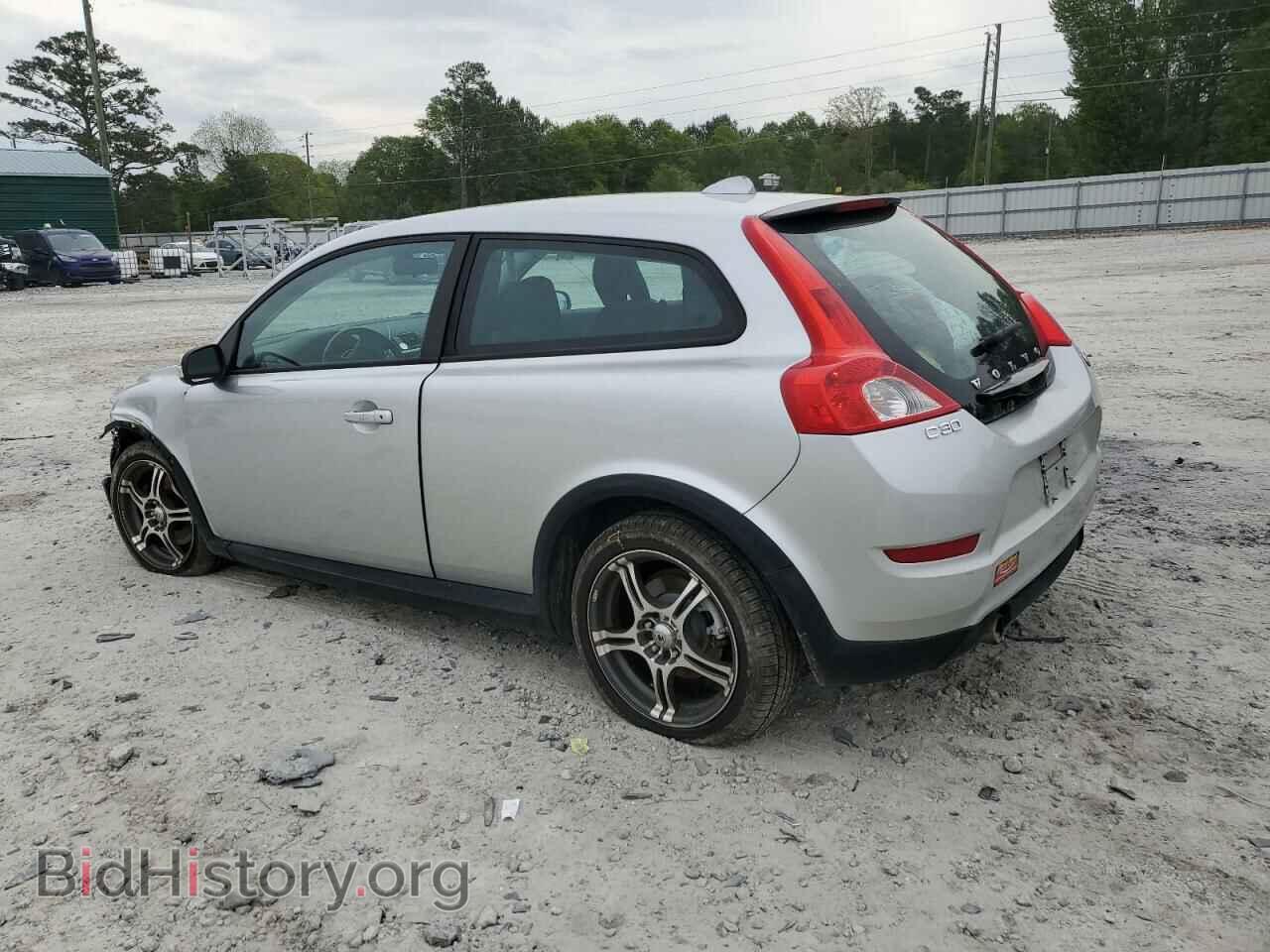 2011 VOLVO C30 - VIN: YV1672MK7B2203756 - Фото 2