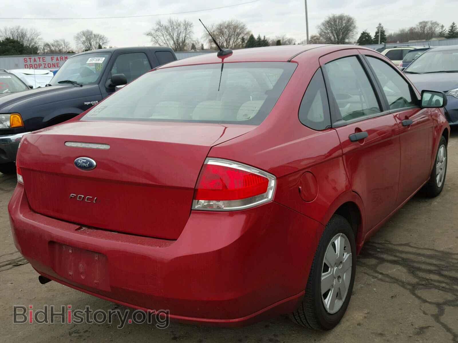 2011 FORD FOCUS - VIN: 1FAHP3EN8BW125810 - Фото 4