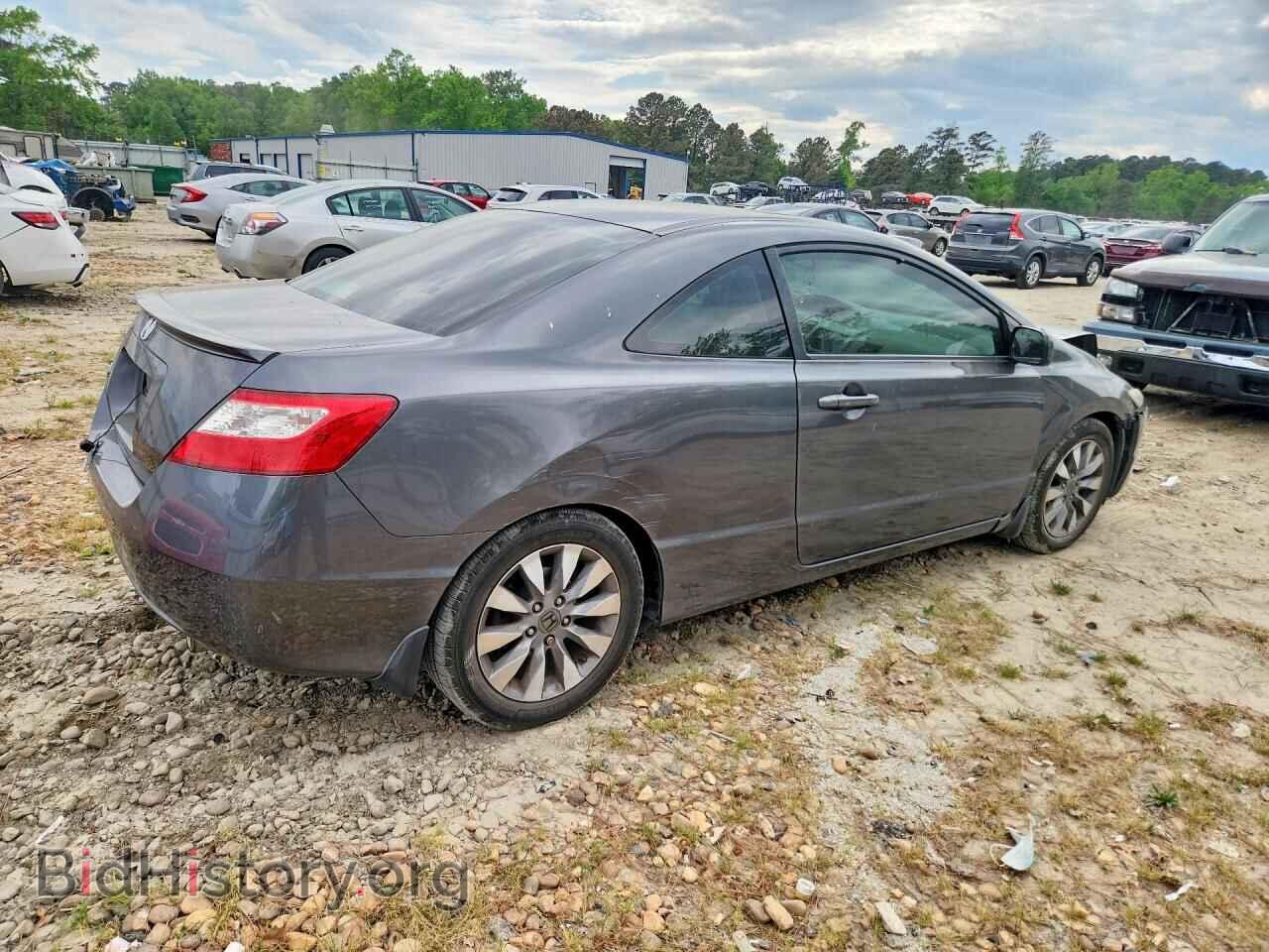 2011 HONDA CIVIC - VIN: 2HGFG1B83BH511555 - Фото 3