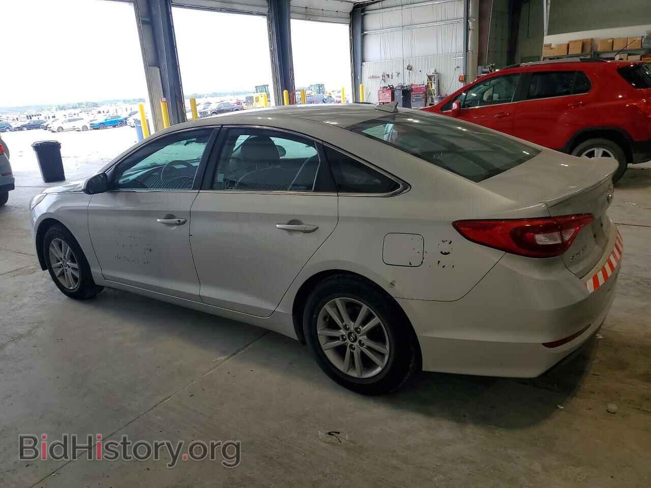 2017 HYUNDAI SONATA - VIN: 5NPE24AF5HH557432 - Photo 2