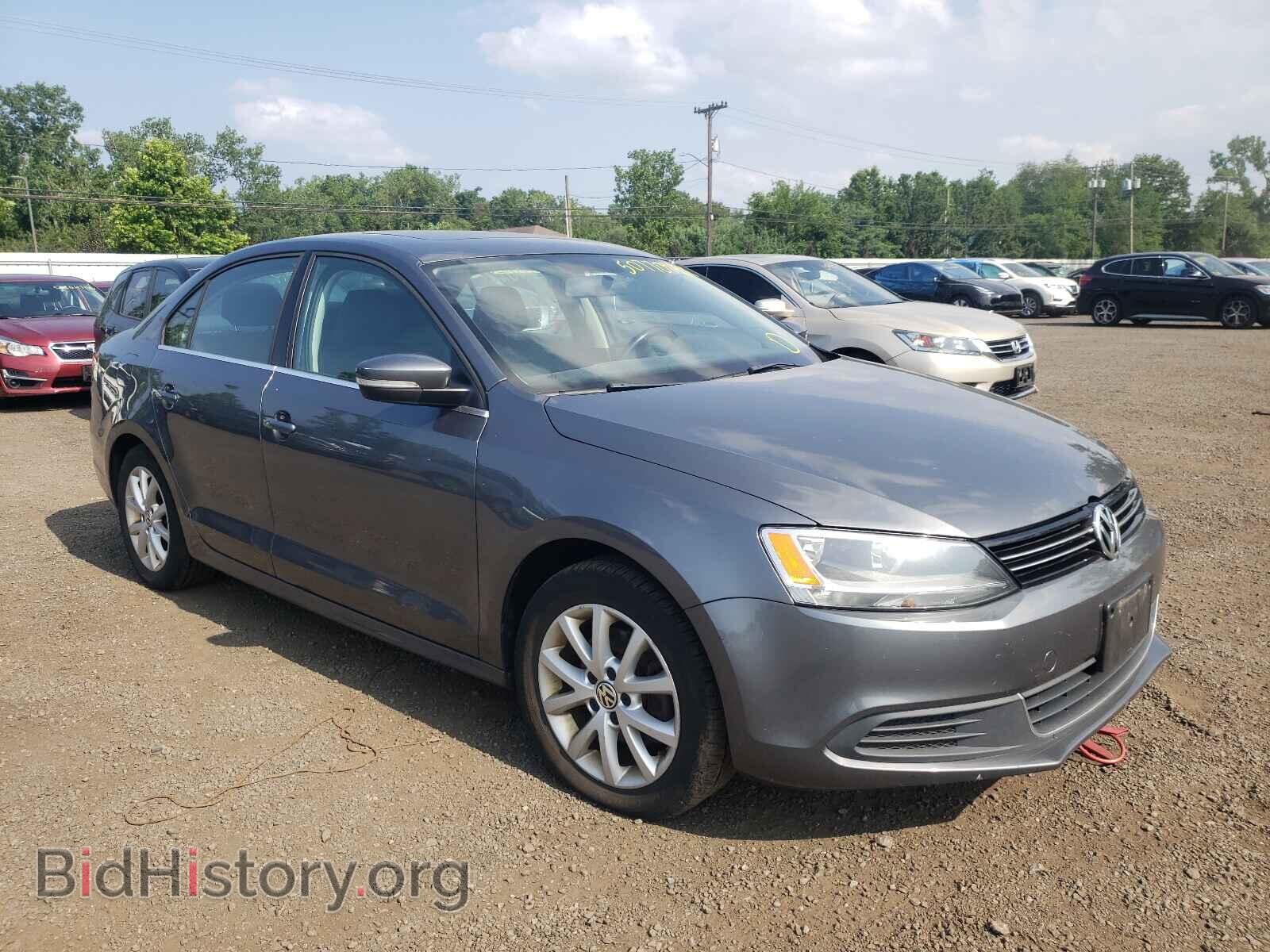 Фотография 3VWB17AJ0EM376091 - VOLKSWAGEN JETTA 2014