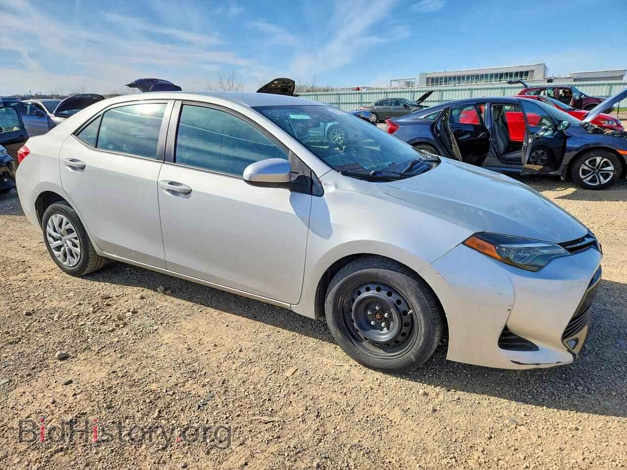 2018 TOYOTA COROLLA - VIN: 2T1BURHE2JC054568 - Фото 4