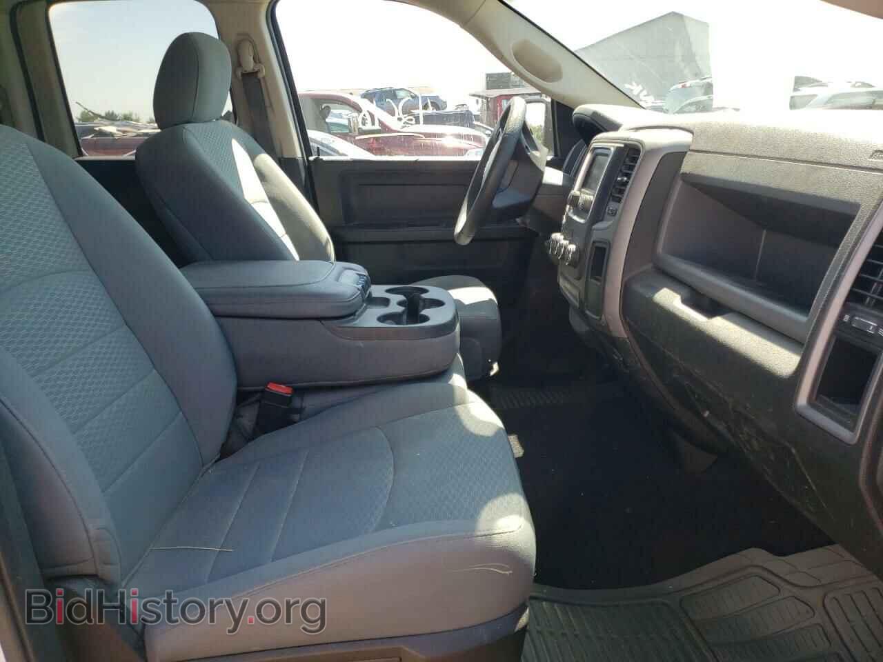 2019 RAM 1500 - VIN: 1C6RR7FGXKS543705 - Фото 5