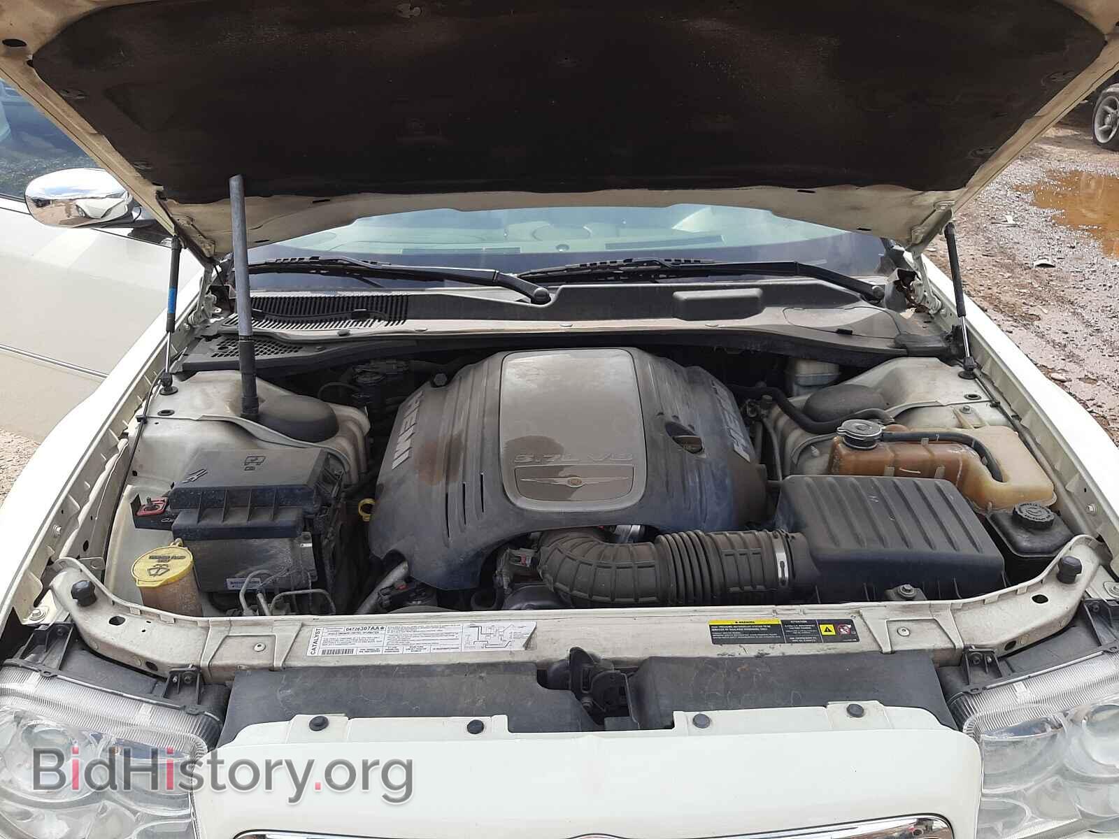 2006 CHRYSLER 300 - VIN: 2C3KA63HX6H257637 - Фото 7
