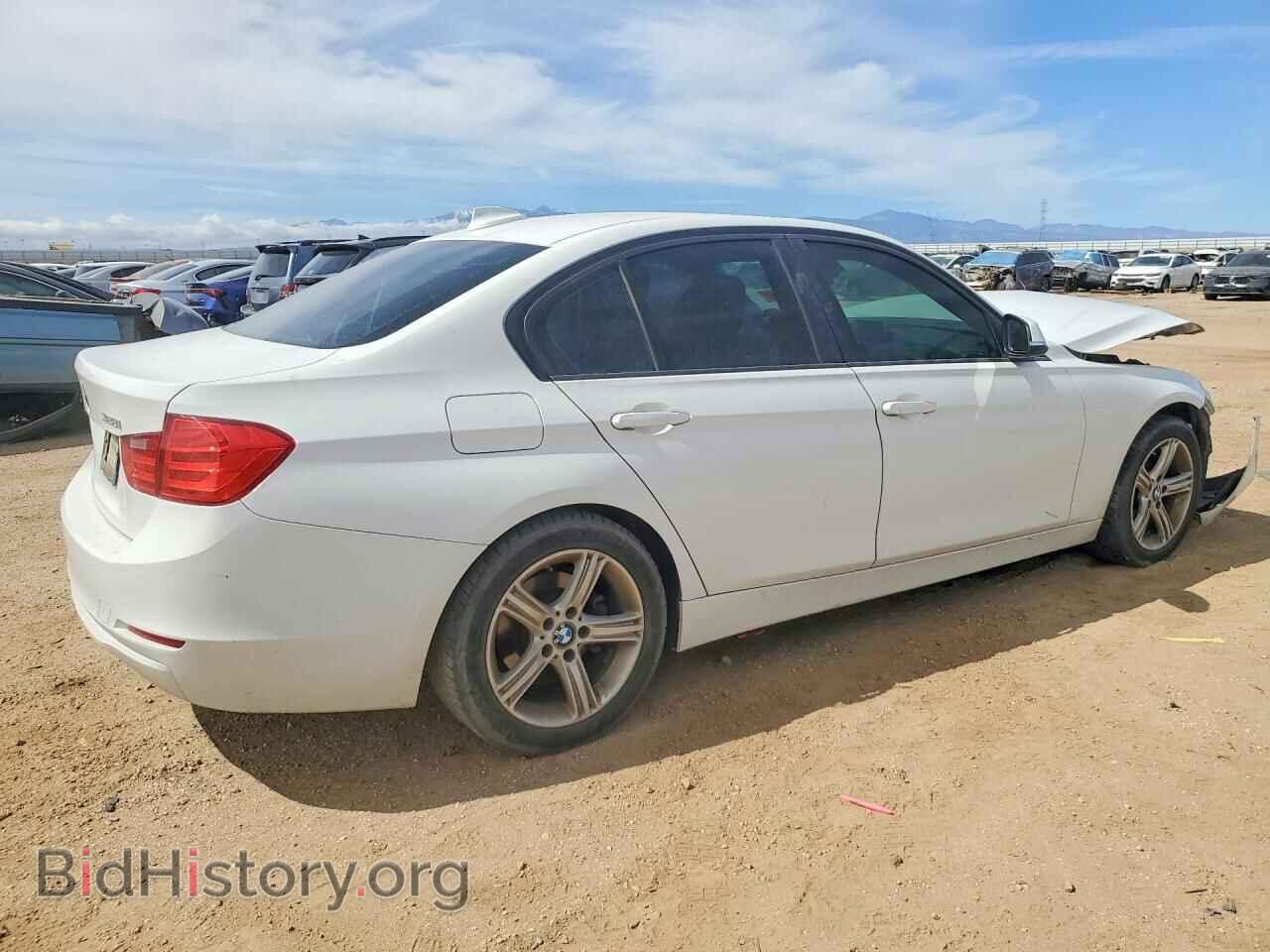 2014 BMW 3 SERIES - VIN: WBA3C1C59EK106943 - Photo 3