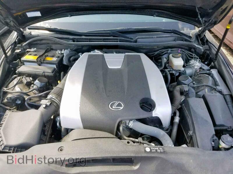 2014 Lexus IS (VIN JTHBE1D24E5001589) — photo 7 of 10