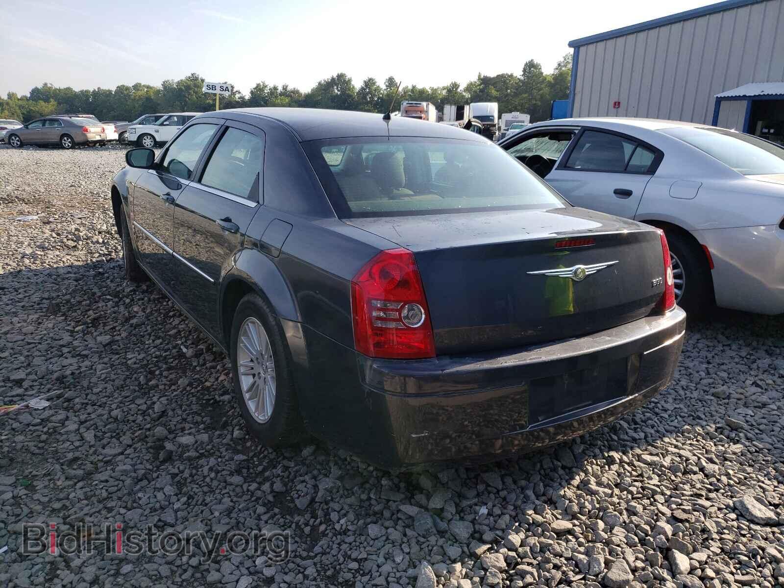 2008 CHRYSLER 300 - VIN: 2C3LA43R18H211182 - Фото 3