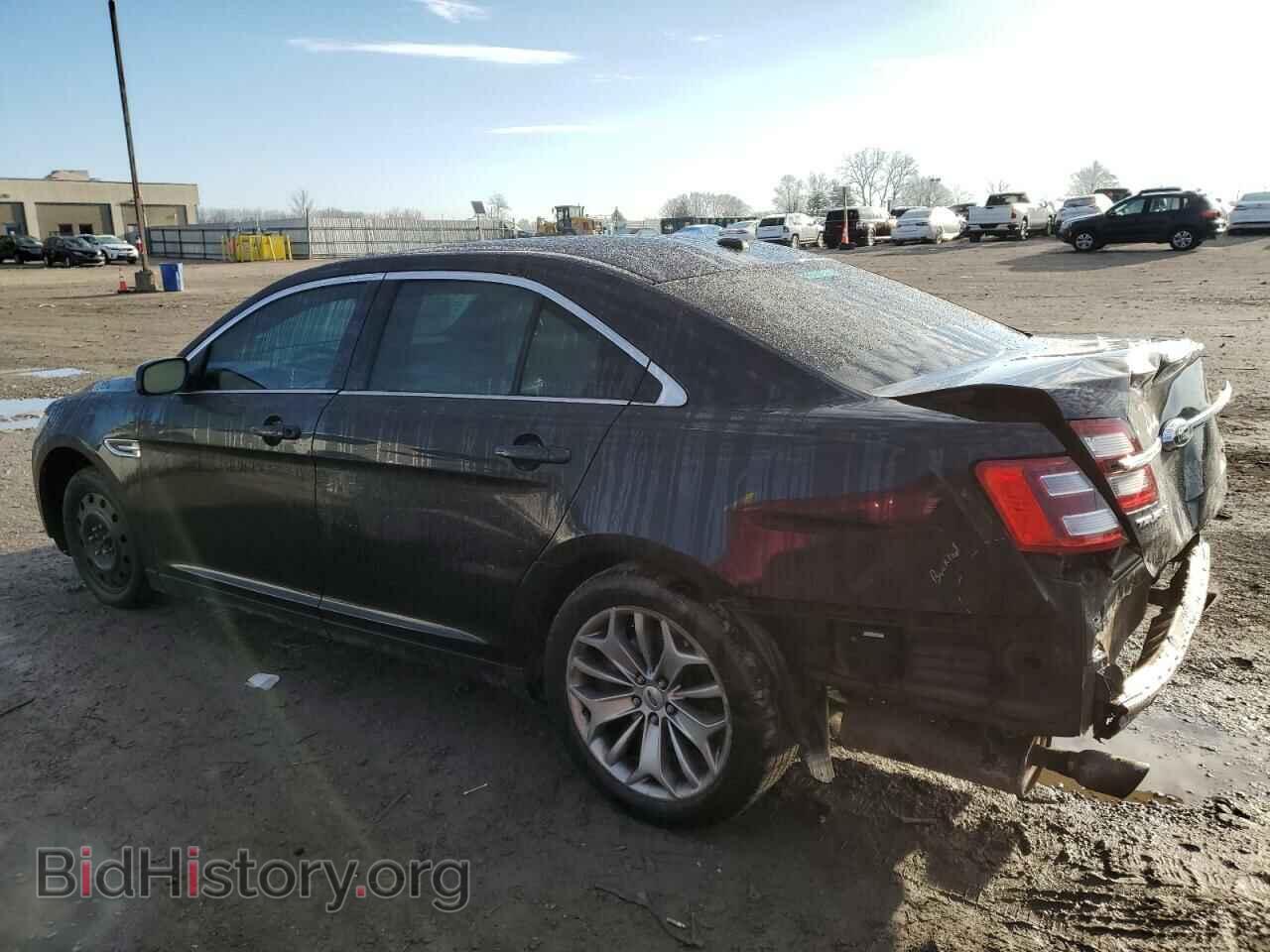 2013 FORD TAURUS - VIN: 1FAHP2F83DG129750 - Фото 2