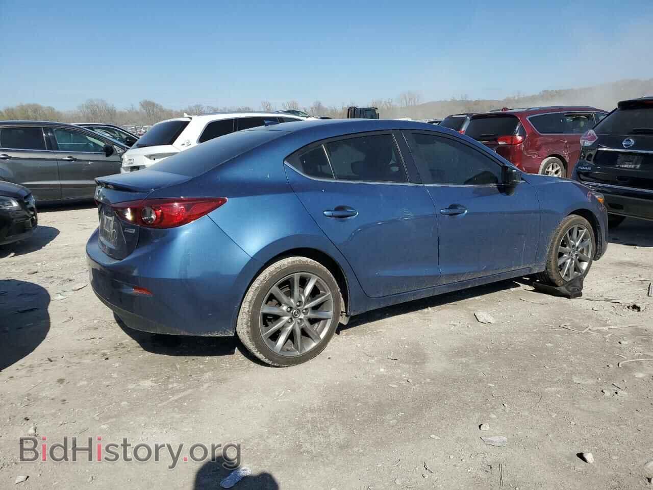 2018 MAZDA 3 - VIN: 3MZBN1V36JM242211 - Фото 3