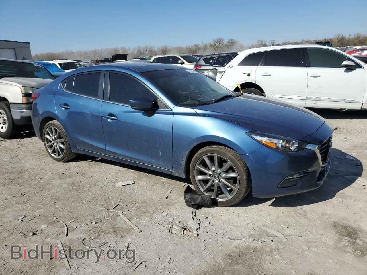 2018 MAZDA 3 - VIN: 3MZBN1V36JM242211 - Фото 4