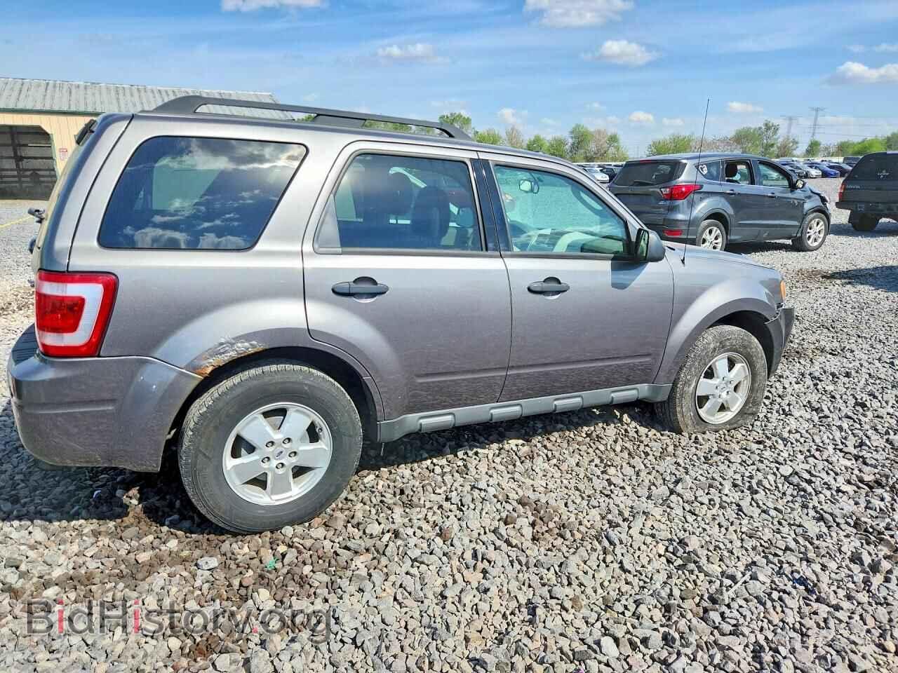 2011 FORD ESCAPE - VIN: 1FMCU9DGXBKB01921 - Photo 3