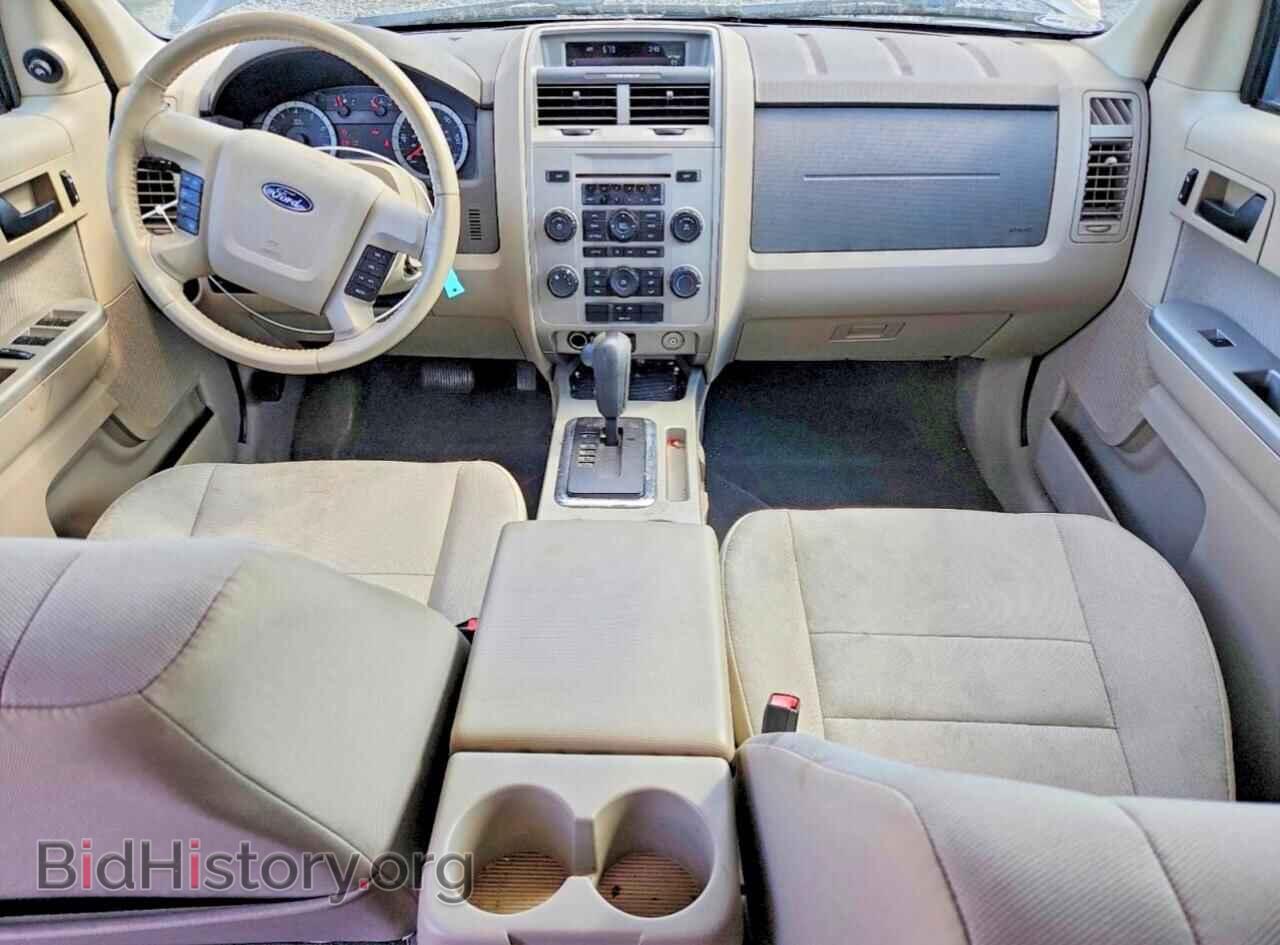 2011 FORD ESCAPE - VIN: 1FMCU9DGXBKB01921 - Photo 8