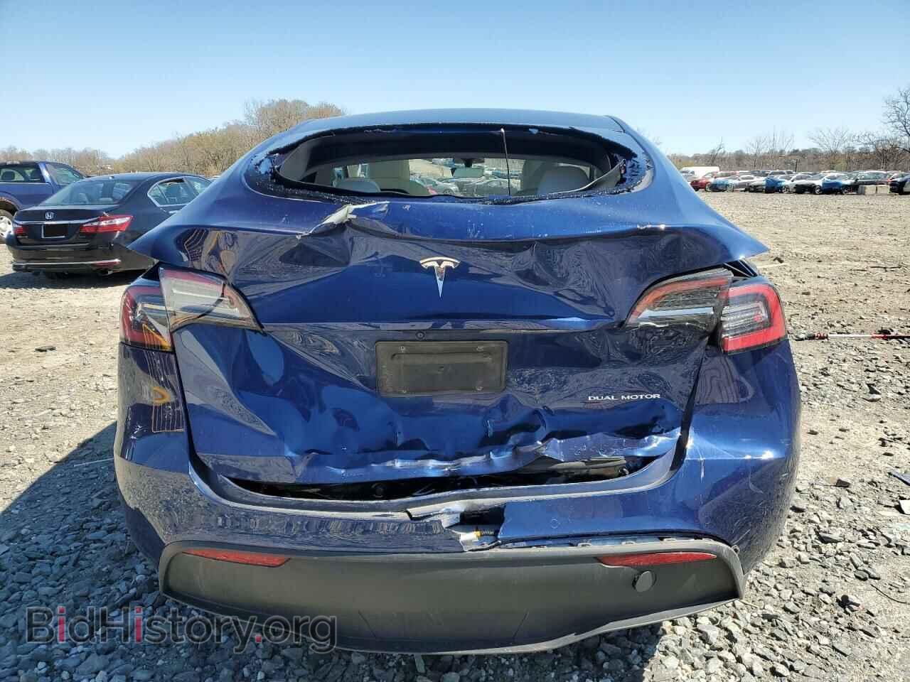 2022 TESLA MODEL Y - VIN: 7SAYGDEE2NF358366 - Photo 6