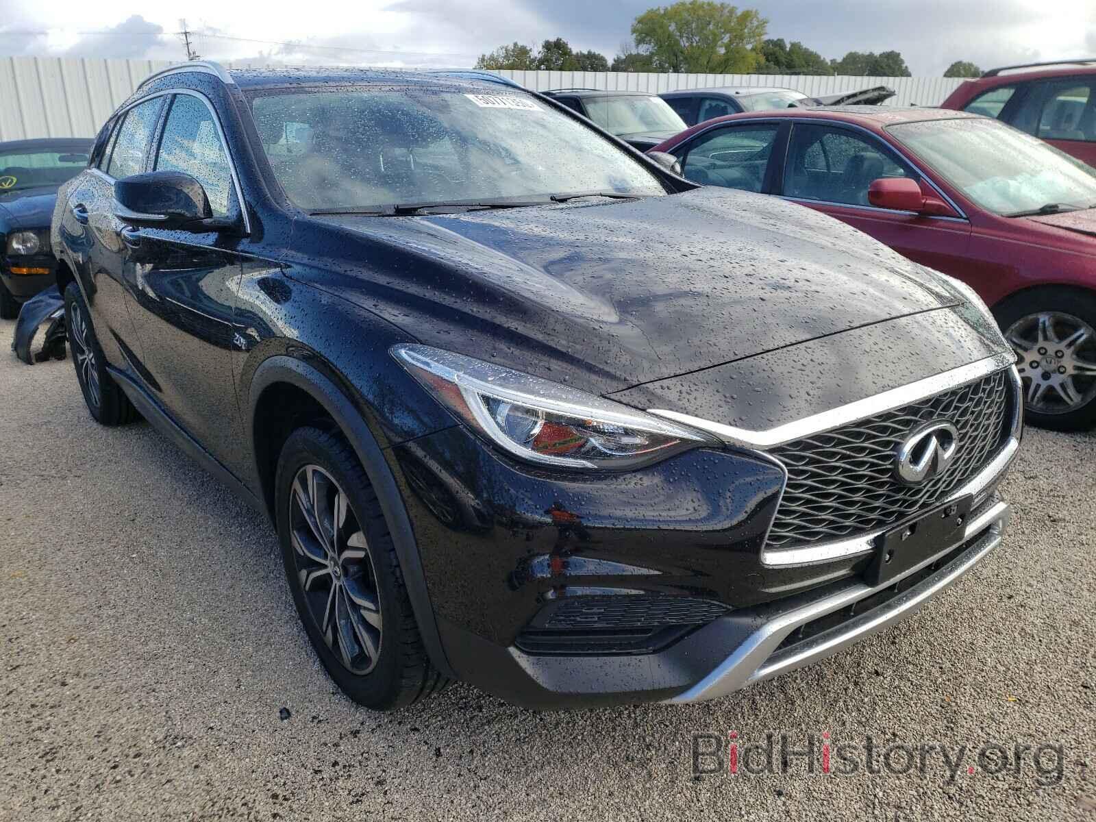 Фотография SJKCH5CR2JA055748 - INFINITI QX30 2018