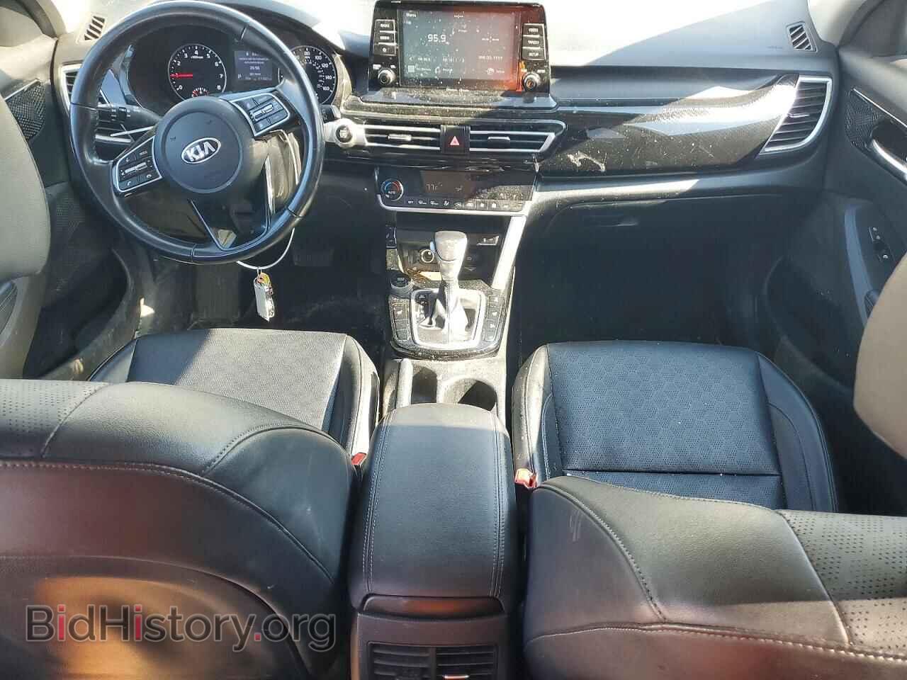 2021 KIA SELTOS - VIN: KNDERCAA0M7098593 - Фото 8
