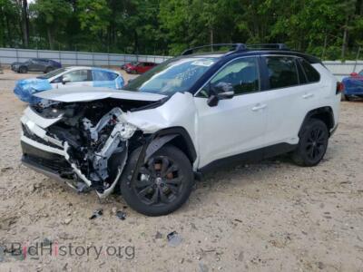 2023 Toyota RAV4 RAV4 XSE, white — VIN JTME6RFV3PJ024308, Copart