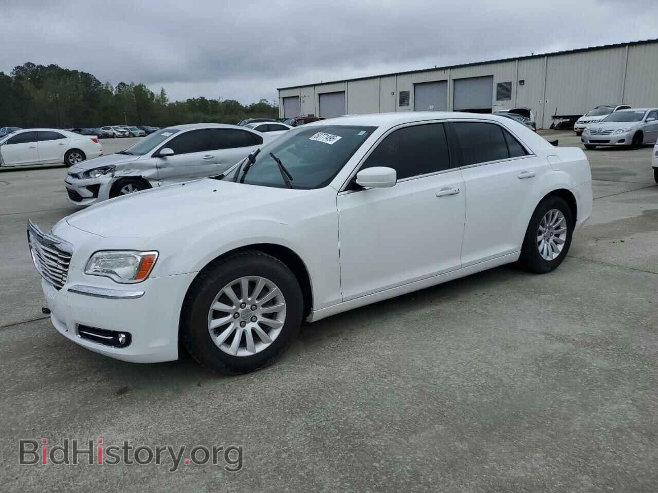 Фотография 2C3CCAAG7DH589334 - CHRYSLER 300 2013
