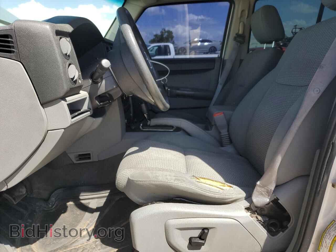 2007 JEEP COMMANDER - VIN: 1J8HG48K87C653673 - Photo 7