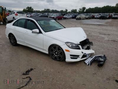 2013 Mercedes-Benz C-CLASS C 300 4MAT, белый — VIN WDDGF8AB0DR259199, Copart
