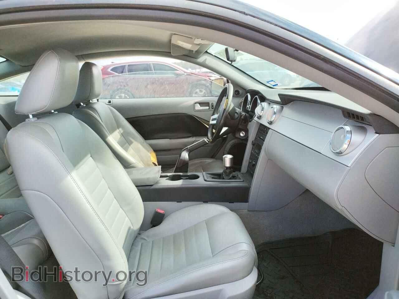 2007 FORD MUSTANG - VIN: 1ZVFT82H075206965 - Фото 5