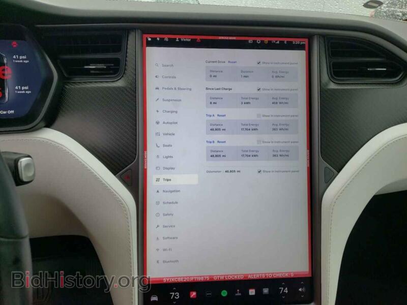 2018 Tesla MODEL X (VIN 5YJXCBE20JF119875) — photo 9 of 14