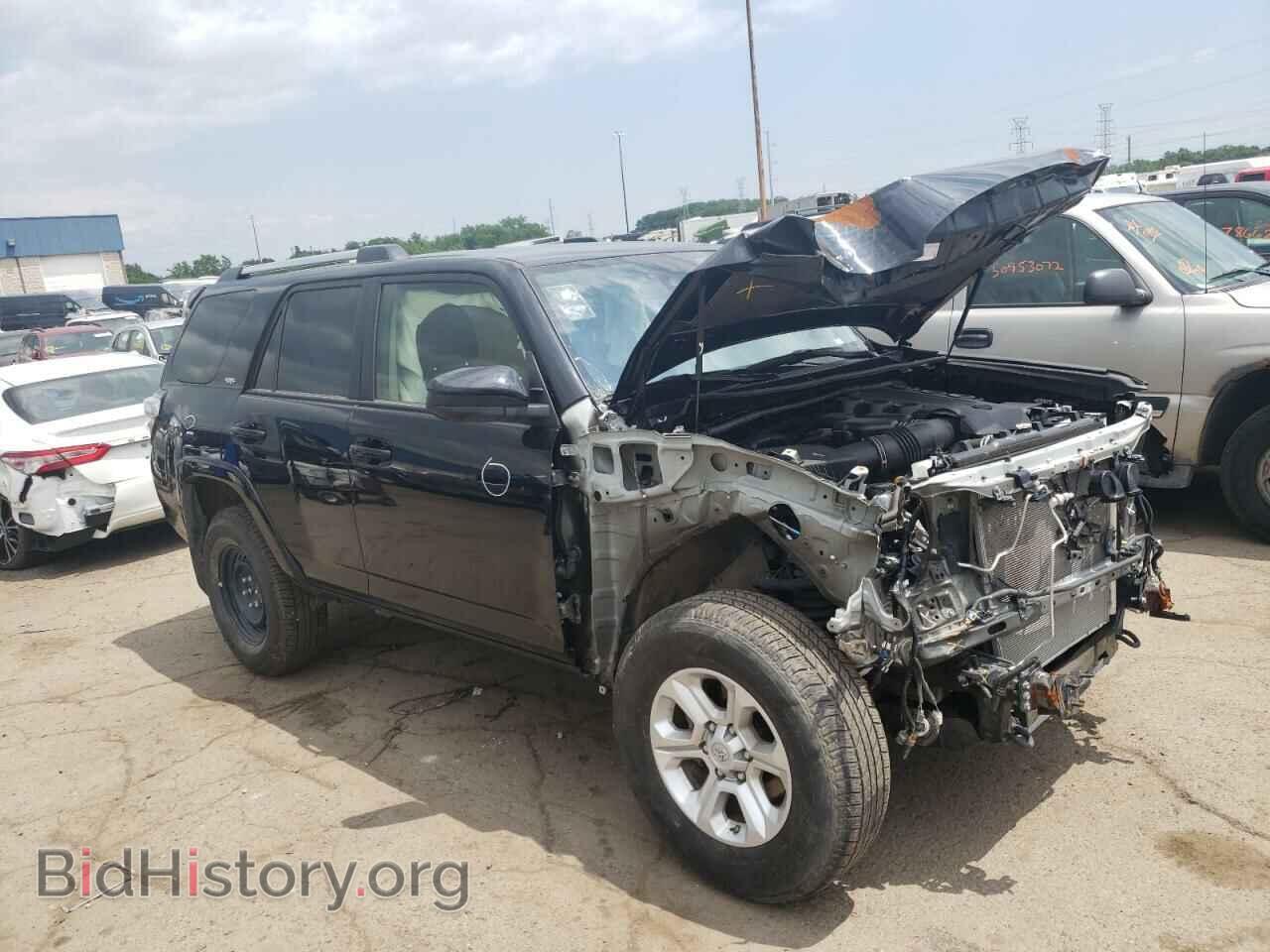 Фотография JTEMU5JR3M5852816 - TOYOTA 4RUNNER 2021