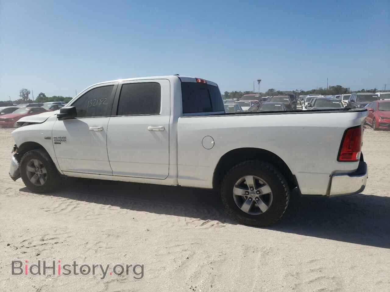 2019 RAM 1500 - VIN: 1C6RR6TTXKS571712 - Фото 2