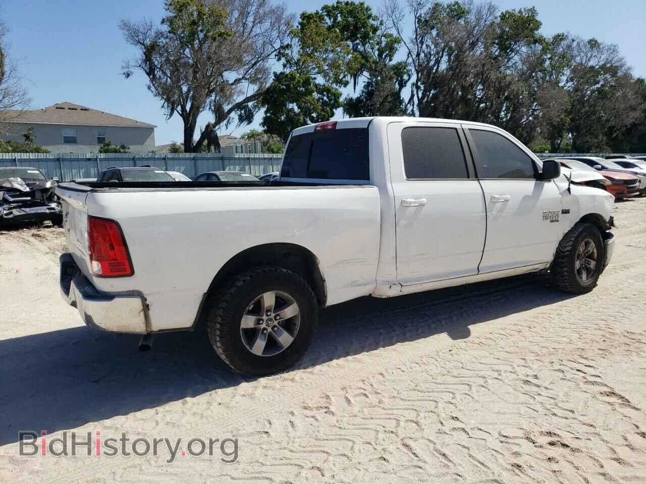 2019 RAM 1500 - VIN: 1C6RR6TTXKS571712 - Фото 3