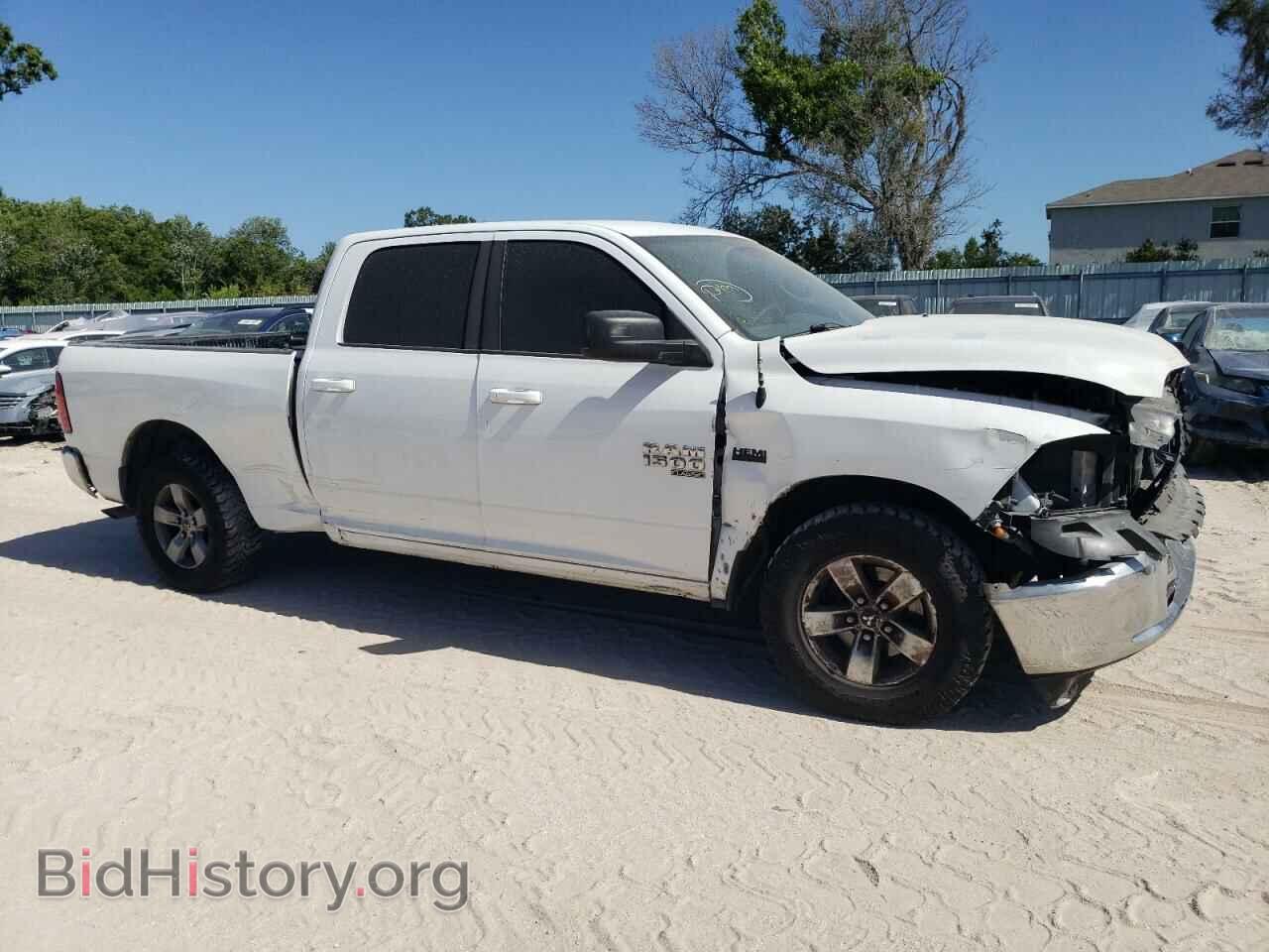 2019 RAM 1500 - VIN: 1C6RR6TTXKS571712 - Фото 4