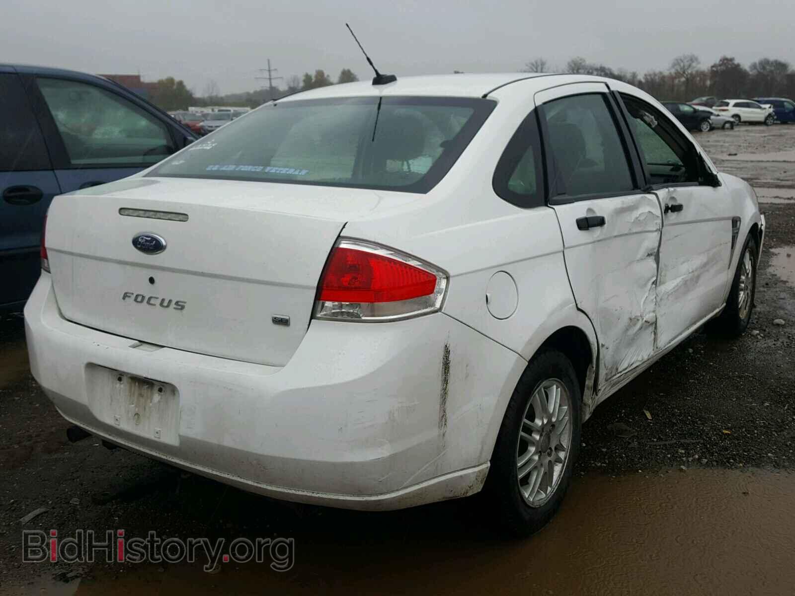 2008 FORD FOCUS - VIN: 1FAHP35N08W155117 - Photo 4