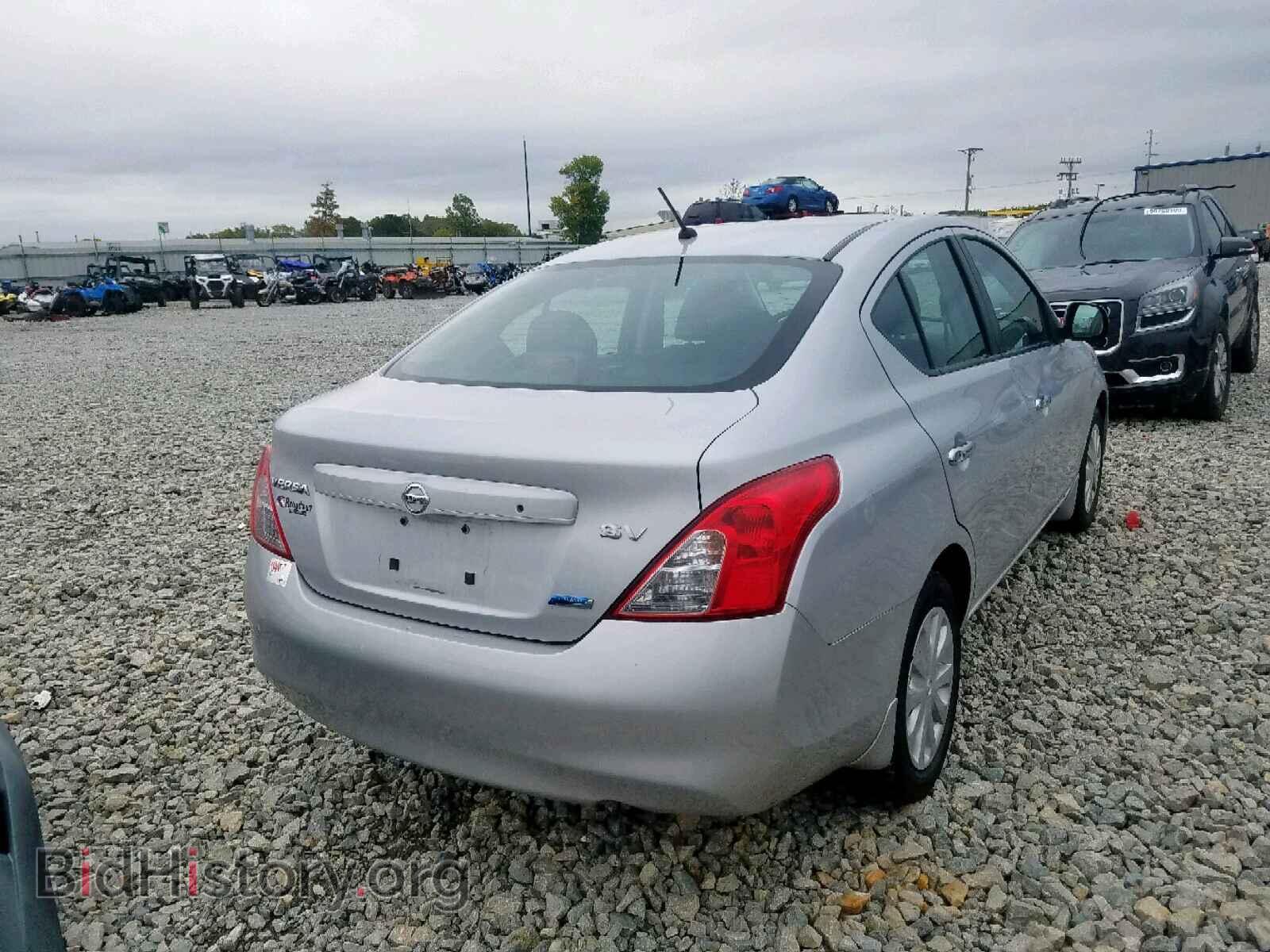2012 NISSAN VERSA - VIN: 3N1CN7AP9CL839108 - Фото 4